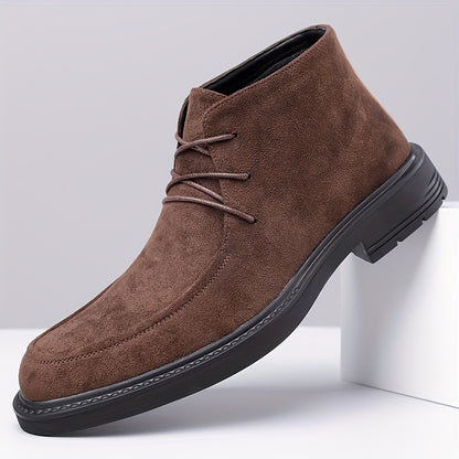 JL2376 è un paio di eleganti stivali derby versatili per tutte e quattro le stagioni, disponibili in 11 taglie. Questi scarpe da uomo sono alla moda, adatte per l'abbigliamento business e casual, e offrono comfort per le uscite quotidiane. Sono ideali per
