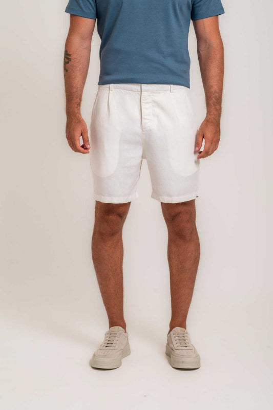 Men’s White Casual Shorts