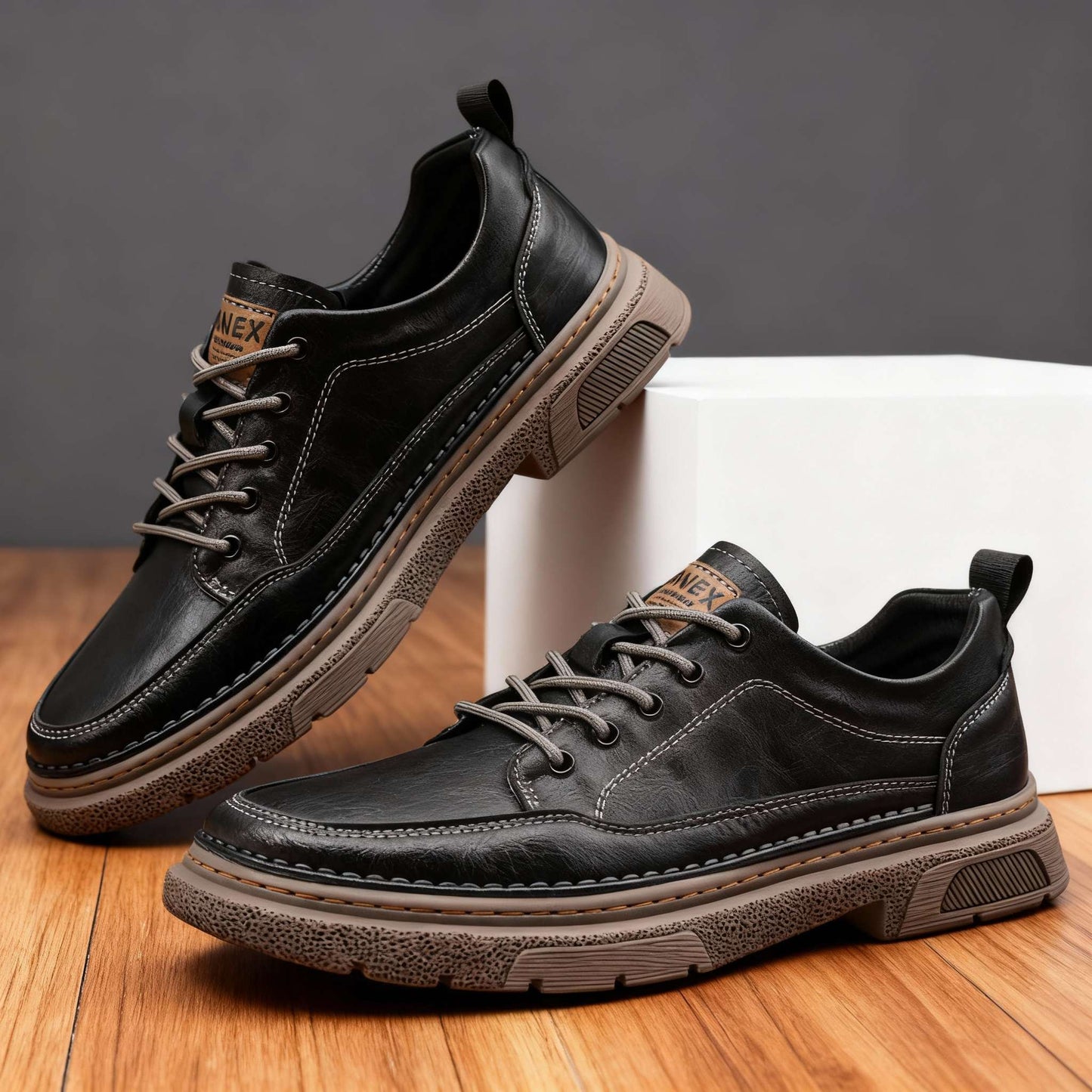 Velion Minimal Leather Sneakers
