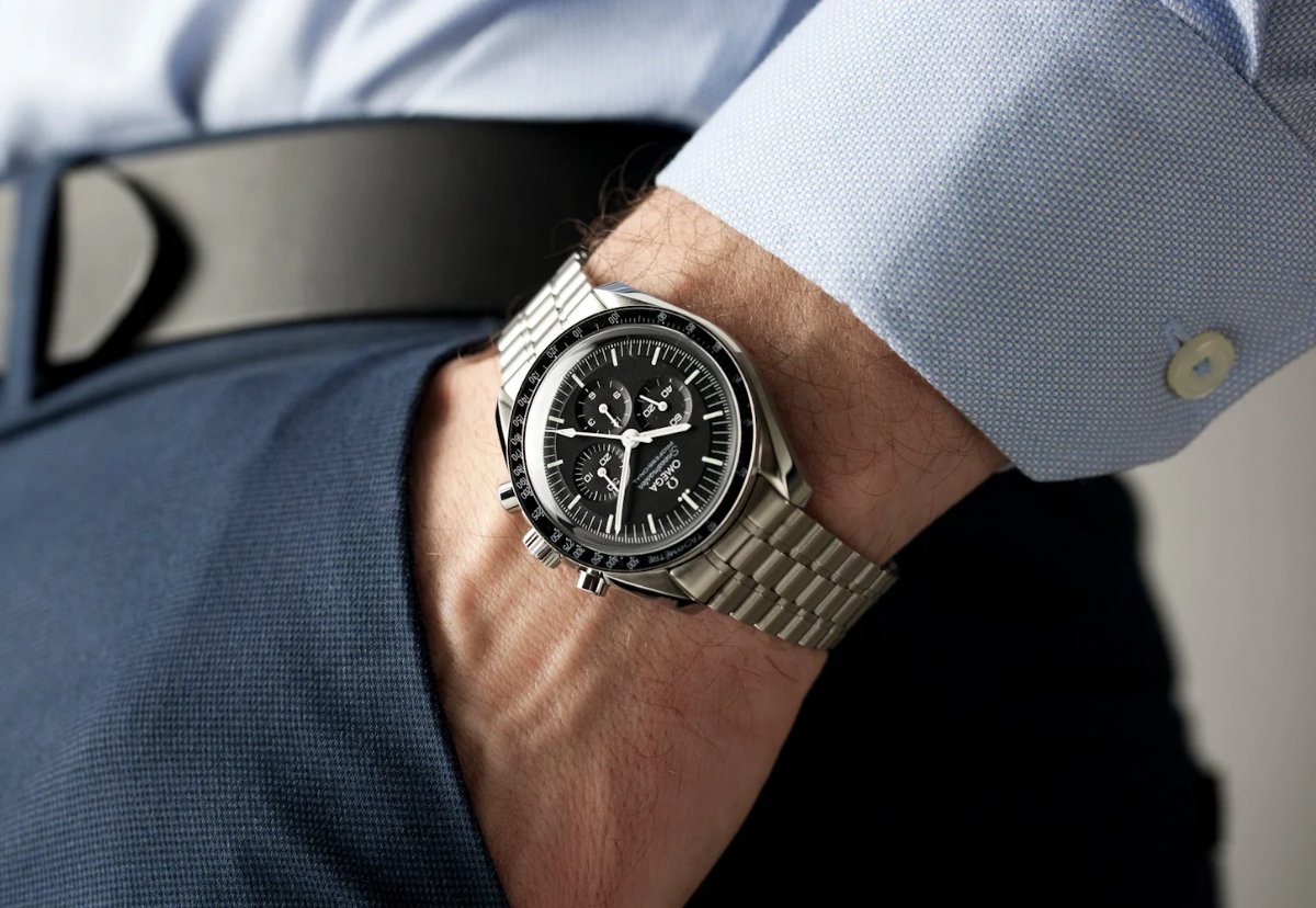 Astrion Chronograph -  Speedmaster Professional Moonwatch 42mm Omega